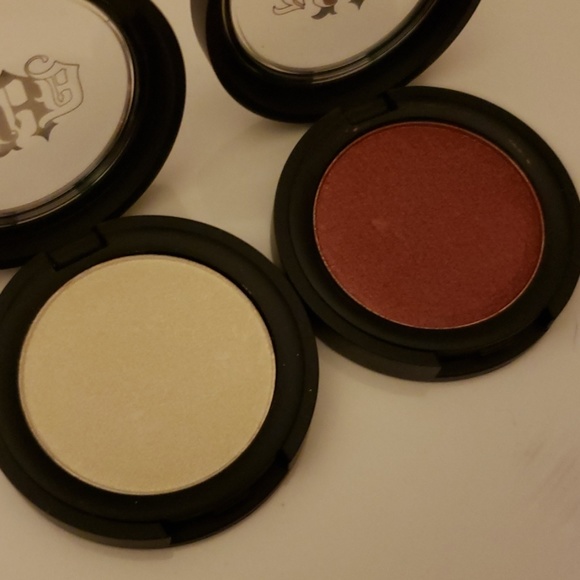 Kat Von D - Metal Crush Eyeshadows - Picture 3 of 3